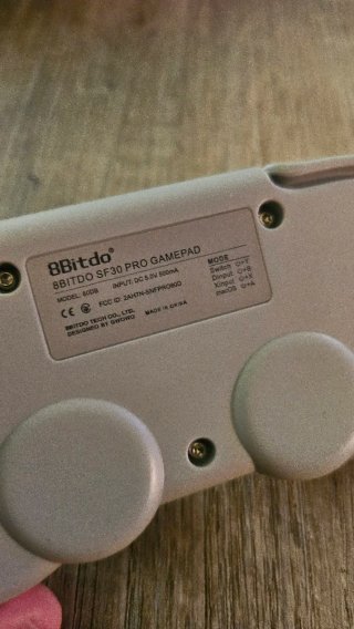 Mando 8BitDo SF30PRO. Sin uso. Ver foto detalle.