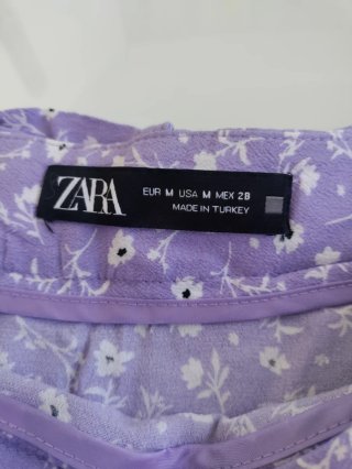 Falda pantalón floral lila de Zara M
