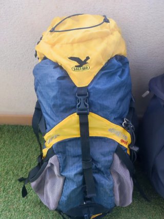Mochilas de montaña Quechua y Salewa