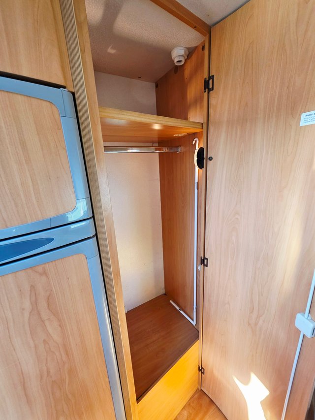 RENAULT - CHAUSSON ALLEGRO 82 - Toldo/Placa/Nevera