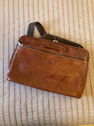 Cartera italiana de cuero marrón