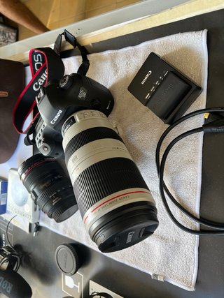Kit Canon 5D Mark III + objetivos + accesorios pro