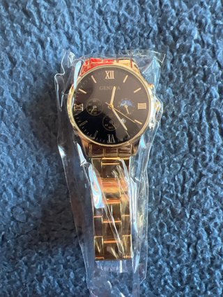 Reloj Geneva Dorado y Negro