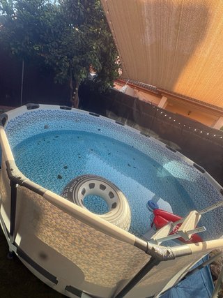 Piscina desmontable grande