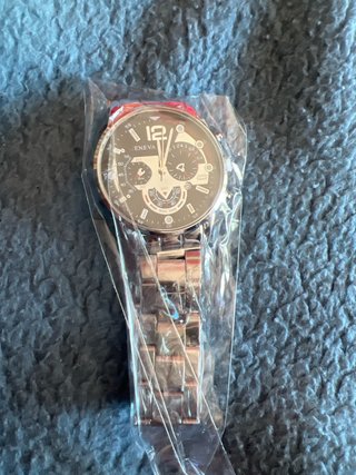 Reloj Geneva Negro y Plateado