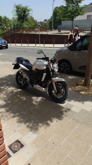 Yamaha FZ6 Fazer Naked