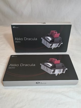 Akko Dracula 90 Switches (2 Cajas)