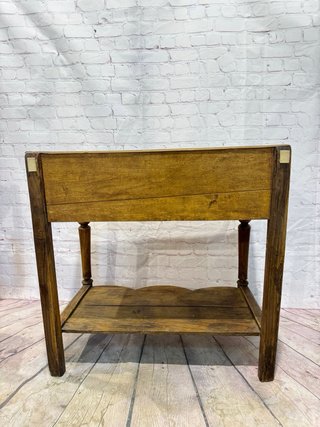 Mesa tocador antigua
