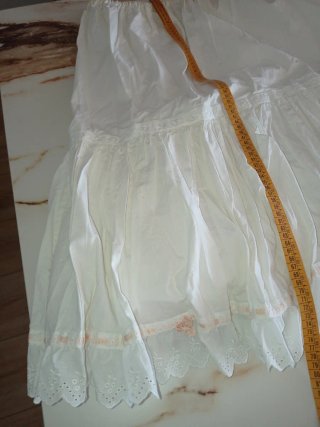 Cancán fallera blanco.
