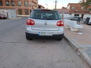 Volkswagen Golf 2005