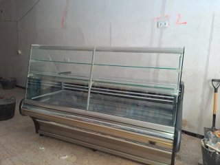 Mostrador refrigerado para tienda