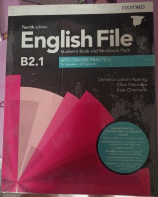 English File With Online Practice for Speakerts...
