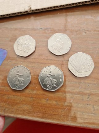 5 Monete 50 Pence Regina Elisabetta