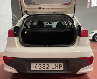 KIA Rio 1.2 CVVT Concept