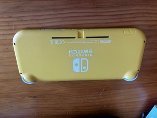 Se vende Nintendo Switch Lite en perfecto estado.