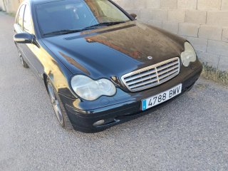 Mercedes-Benz Clase C 2001