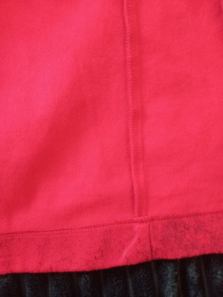 Vestido rojo cereza efecto piel, sin mangas