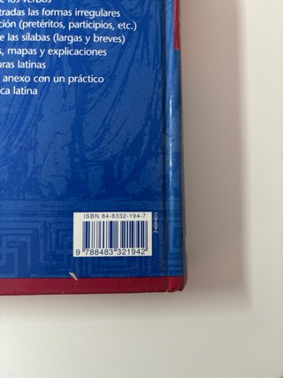 Diccionario ilustrado Latin with apendice / Latin