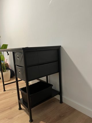 Escritorio madera con cajones y metal