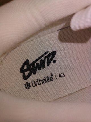 STWD/Pull and Bear Tenis de Moda Talla 43 Elegante