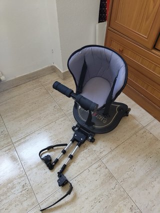 Patinete con asiento para carrito
