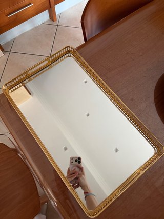 Vassoio dorato con specchio