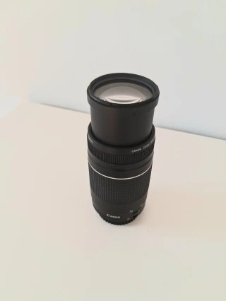 Objetivo Canon EF 75-300mm f/4-5.6 III