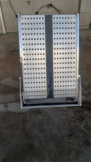 Rampa para furgoneta plegable