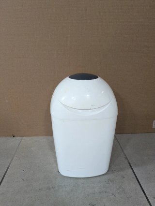 Cubo para pañales blanco con dos cartuchos nuevos
