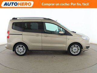 Ford Tourneo Courier 1.0 EcoBoost Titanium