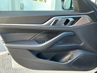 BMW i4 eDrive35