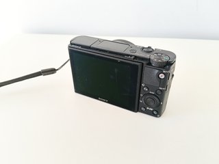 Cámara Sony RX100 III (RX100M3)