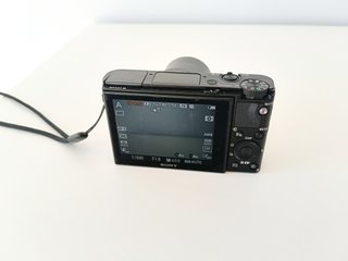 Cámara Sony RX100 III (RX100M3)