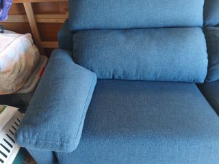 Sofá cama 3 plazas y cama de 140cm.