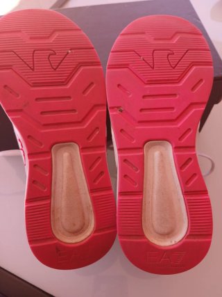 Zapatillas Emporio Armani de niña talla 34