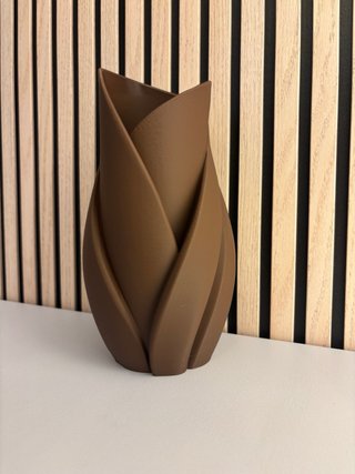 Jarrón Marrón Minimalista