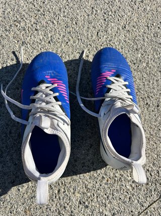 Zapatillas Fútbol Nike Phantom Talla 35.5 Niño