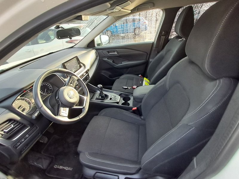 Nissan Qashqai DIG-T mHEV 4x2 Acenta (2021) 2022, foto 15