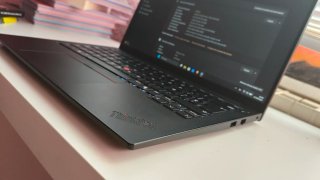 Lenovo Thinkpad E14 Ultra 7 255H Negro