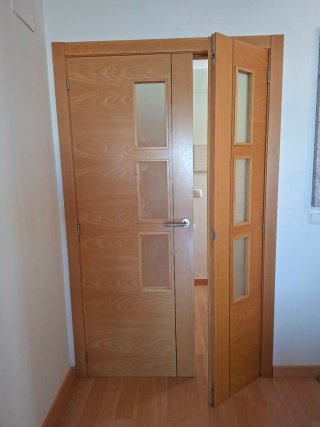 Puerta doble madera maciza lista para montar