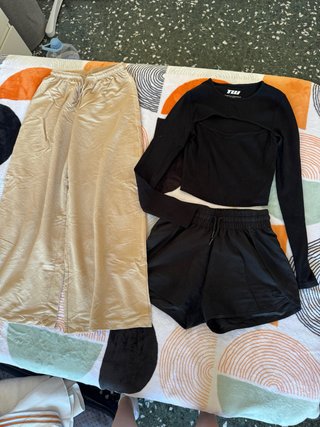 Lote de ropa, talla XS-S