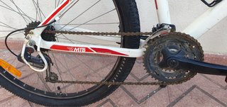 Bicicleta B'Twin Rockrider Blanca