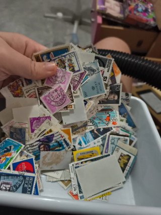Lote mas de 100 sellos antiguos
