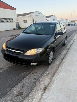 Chevrolet Lacetti Gasolina – Solo 70.000 km