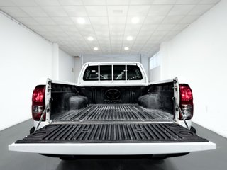 Toyota Hilux 2.4 D-4D Cabina Doble GX