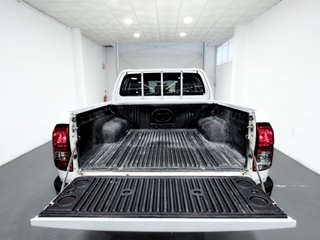 Toyota Hilux 2.4 D-4D Cabina Doble GX