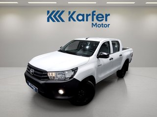 Toyota Hilux 2.4 D-4D Cabina Doble GX