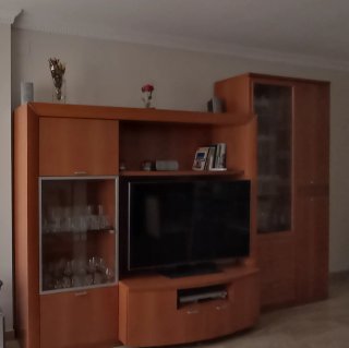 Mueble de comedor madera y cristal No se envía