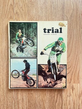 Antiguo libro de trial