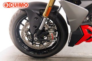 DUCATI STREETFIGHTER V2